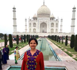 Travel Agra in India on a solo travel adventure.